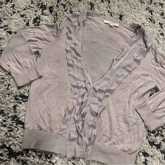 Loft Ruffle V-Neck Lightweight Cardigan - Picture 12 of 13